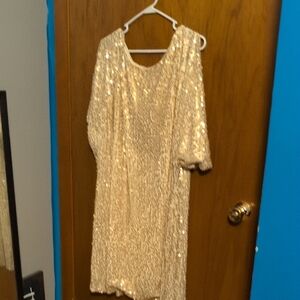 Monroe & Main Gold Sequin Midi Dress